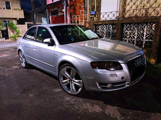 AUDI A4 3.2 FSI LIMOUSINE V6 30V GASOLINA 4P MULTITRONIC